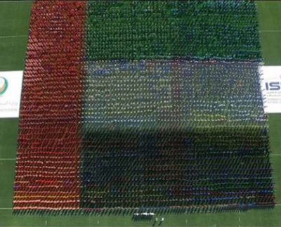UAE Flag Formed of Largest Human Gathering by 3,929 persons