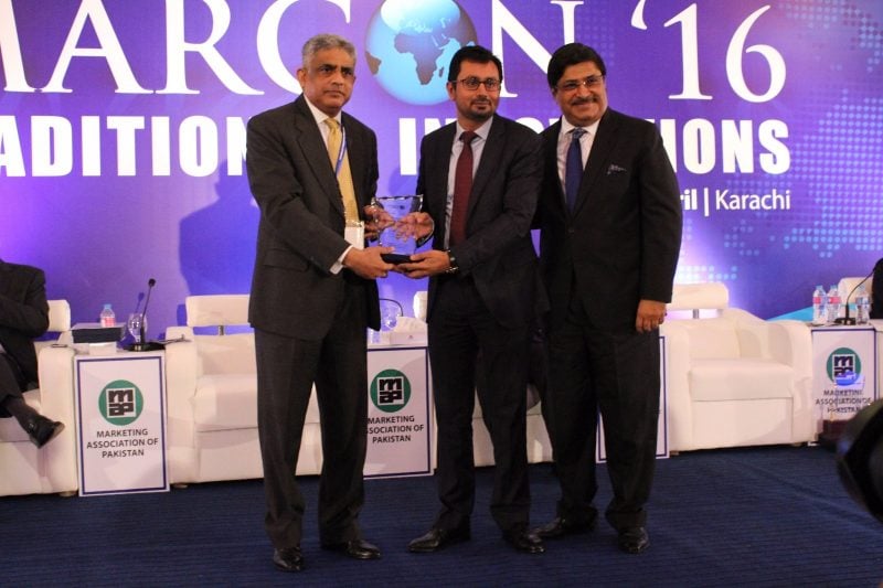 CEO HAIER MOBILE Mr.Zeeshan Qureshi gets awarded “EXCELLENCE”