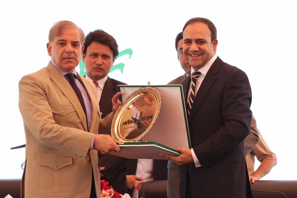 CM Punjab Mian Shahbaz Sharif inaugurated the CM eRozgar scheme today at the first National Freelancing Conference at Arfa Kareem Park