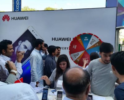 Huawei has launched its long-awaited HUAWEI P10 in the Pakistan market. On the first day, special First Sale experience’ arrangements were made