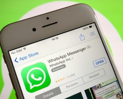 All you need to do is simply have to turn on Siri and utter, “Can you read my latest Whatsapp messages.” The AI assistant will request for access