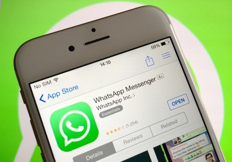 All you need to do is simply have to turn on Siri and utter, “Can you read my latest Whatsapp messages.” The AI assistant will request for access