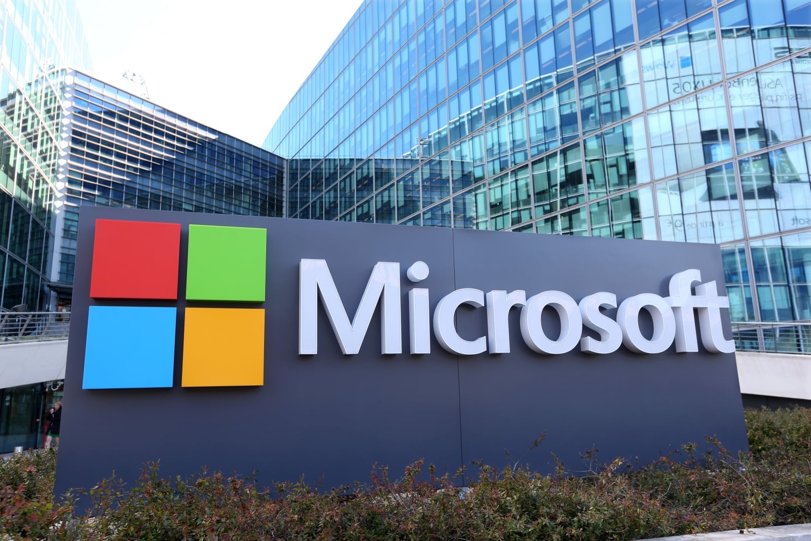 Microsoft Pakistan also aims to connect the Microsoft Solution partners with the NGOs/INGO’s, Private Academia and Donors, ultimately benefiting