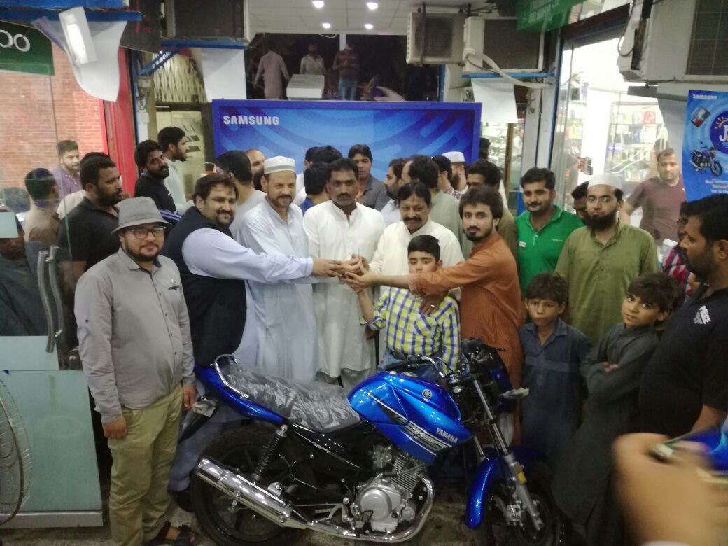 Samsung make winners to Multan & Bahawalpur Mobile consumers through Daily Jumbo Jeet scheme