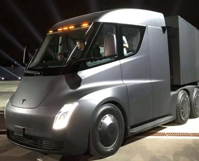 Behold Tesla’s new electric semi truck