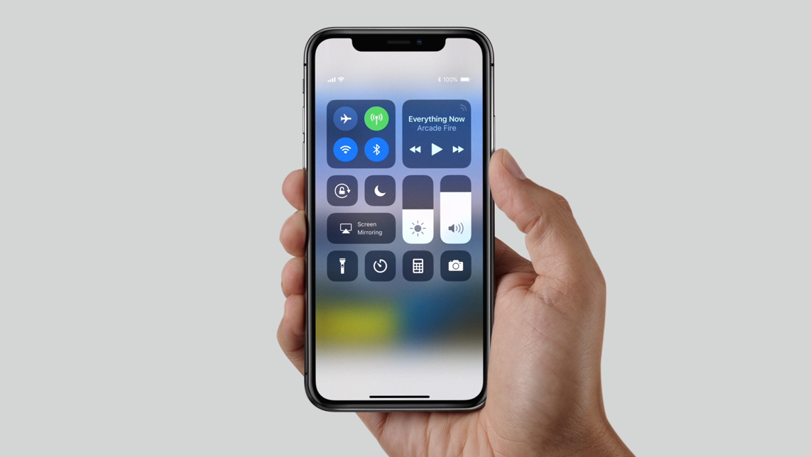 Latest iPhone X iOS 11.1.2 to overcome the cold weather input bug for iPhone X users