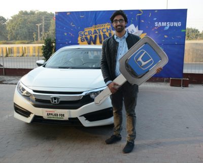 Samsung gives Honda Civic to winner of prize offer on J-Series Mobile phones
