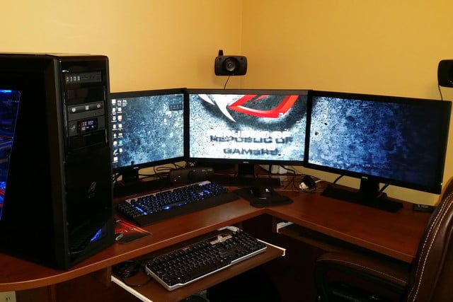 How to connect multiple monitors for PC gaming
