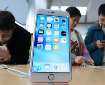 Apple to buy memory chips from China-based chipmaker for use in products sold in Chinese market