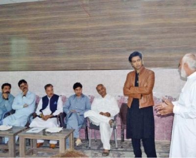 Shehzad Roy visits Barkana village school and college