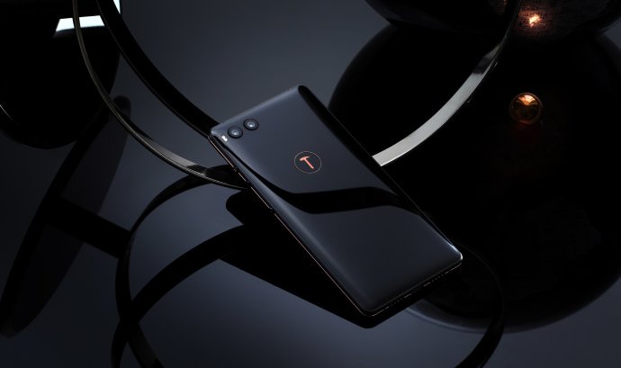 Smartisan Nut R1: The first phone with Dirac Panorama Sound