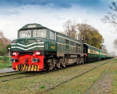 Pak Railways Announce Free Travel For Senior Citizens Over Eid
