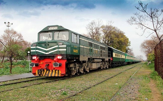 Pak Railways Announce Free Travel For Senior Citizens Over Eid