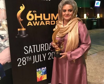 The Iconic Masarrat Misbah Received the Excellence in Humanity Award at Hum Awards 2018