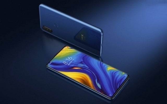The Xiaomi MI Mix 3 shouldn’t have any problems with low light photos