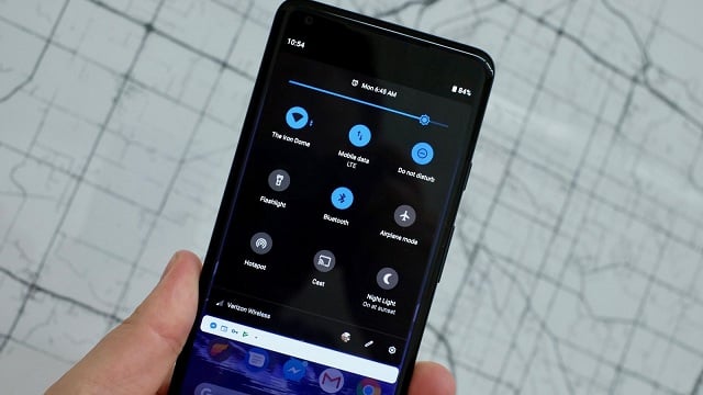 How to enable the new dark mode on Android Pie