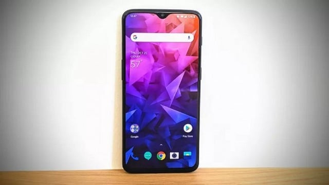 OnePlus explains why the OnePlus 6T lacks main features including a notification LED