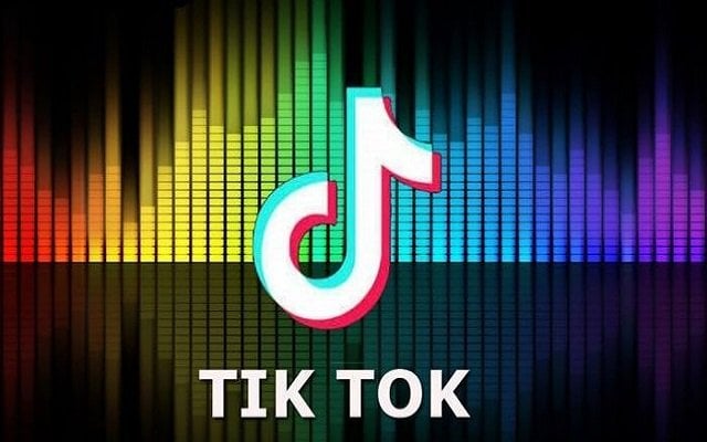 TikTok downloads cross over one Billion!