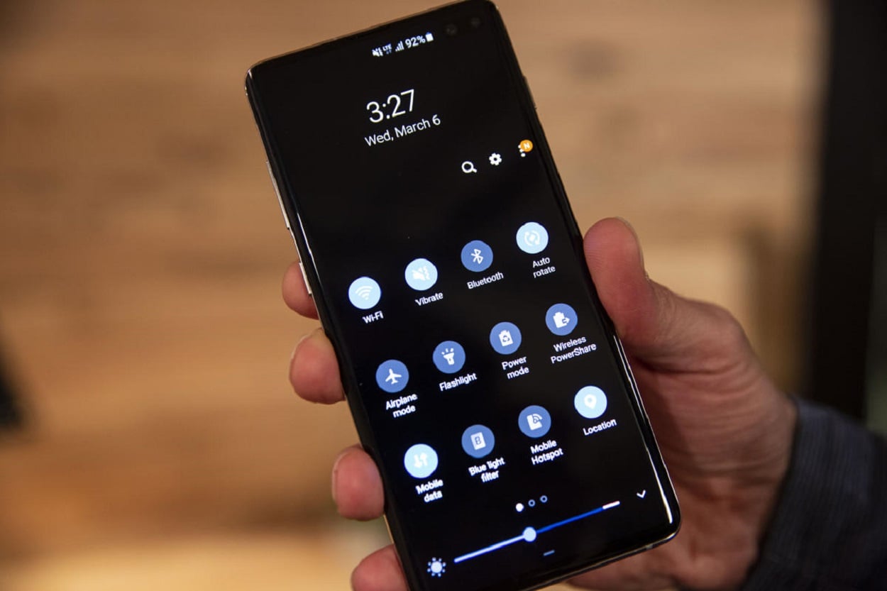 Samsung Galaxy S10 gets a Manual Night Mode Feature