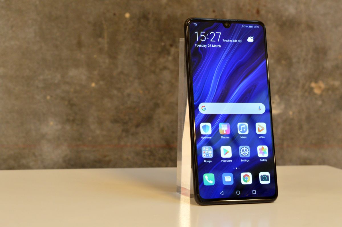 The Huawei P30 Lite; a budget phone in flagship clothing!