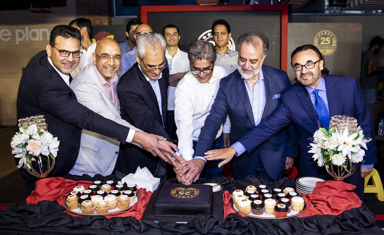 Aamir Ibrahim thanks customers, colleagues and partners; employees acquainted with the Mobilink to Jazz journey