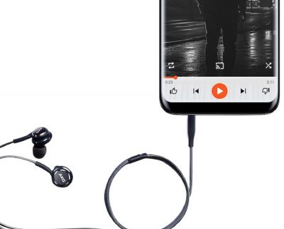 SAMSUNG DITCHES THE HEADPHONE JACK, BUT WHY?