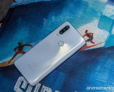MOTOROLA ONE ACTION BRINGS GO-PRO PHOTOGRAPHY TO SMARTPHONE