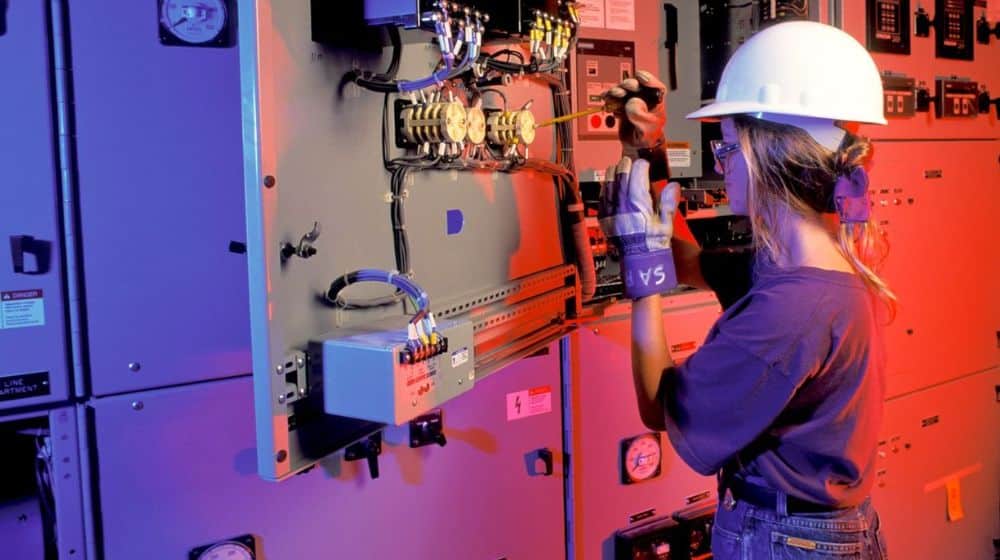 Increasing Female Representation in Electrical Work: Bridging the Gap in the US Job Market