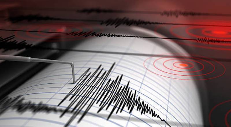 Massive Earthquake Strikes Pakistan, Sending Tremors Across Borders