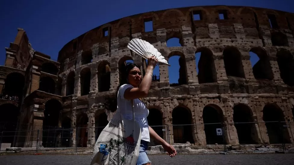 Red Alerts Issued as Heatwave Sweeps Across Italy and Southern Europe